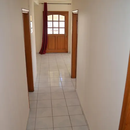 Angie's House Apartment *